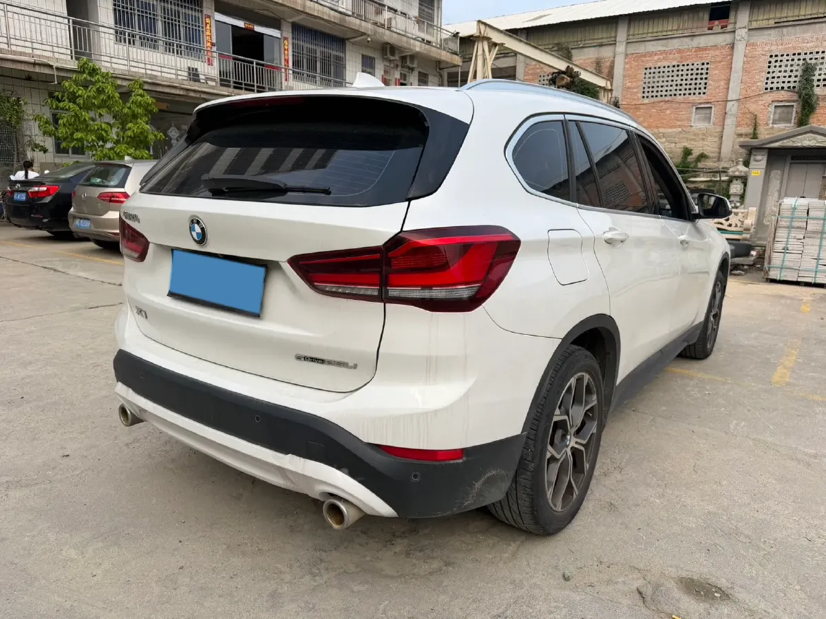 2020 BMW X1 2.0T 192HP L4 7DCT,autocango,china used car exporter,china ev exporter,chinese used car exporter,chinese used ev exporter