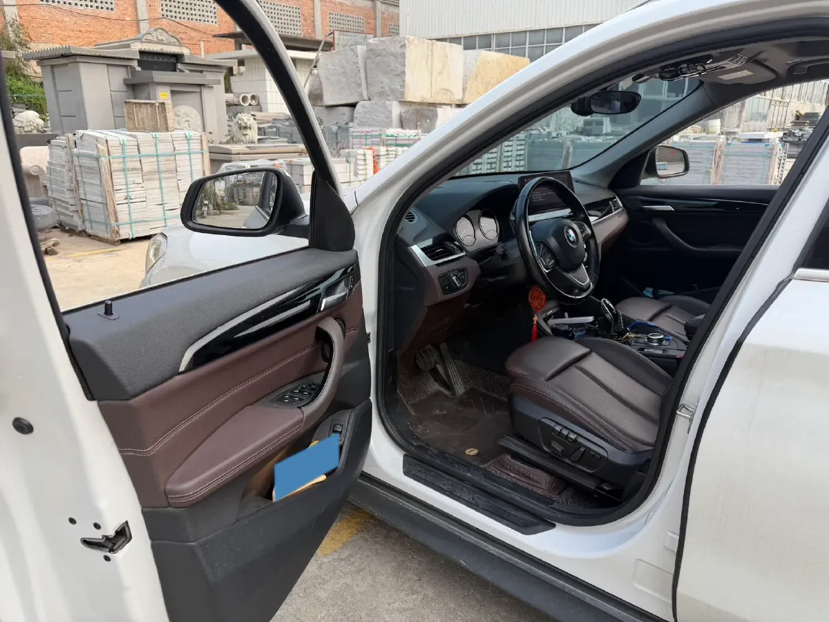 2020 BMW X1 2.0T 192HP L4 7DCT,autocango,china used car exporter,china ev exporter,chinese used car exporter,chinese used ev exporter