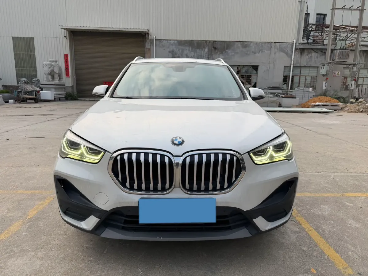 2020 BMW X1 2.0T 192HP L4 7DCT,autocango,china used car exporter,china ev exporter,chinese used car exporter,chinese used ev exporter