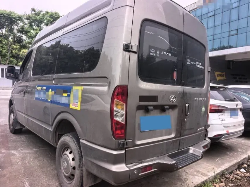 2013 MAXUS XinTu V80 2.5T 136HP L4 5MT,autocango,china used car exporter,china ev exporter,chinese used car exporter,chinese used ev exporter