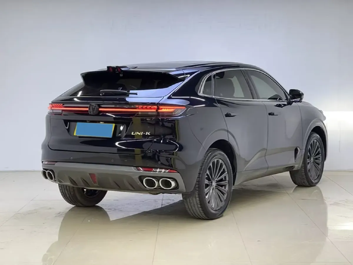 2021 ChangAn UNI-K 2.0T 233HP L4 8AT,autocango,china used car exporter,china ev exporter,chinese used car exporter,chinese used ev exporter