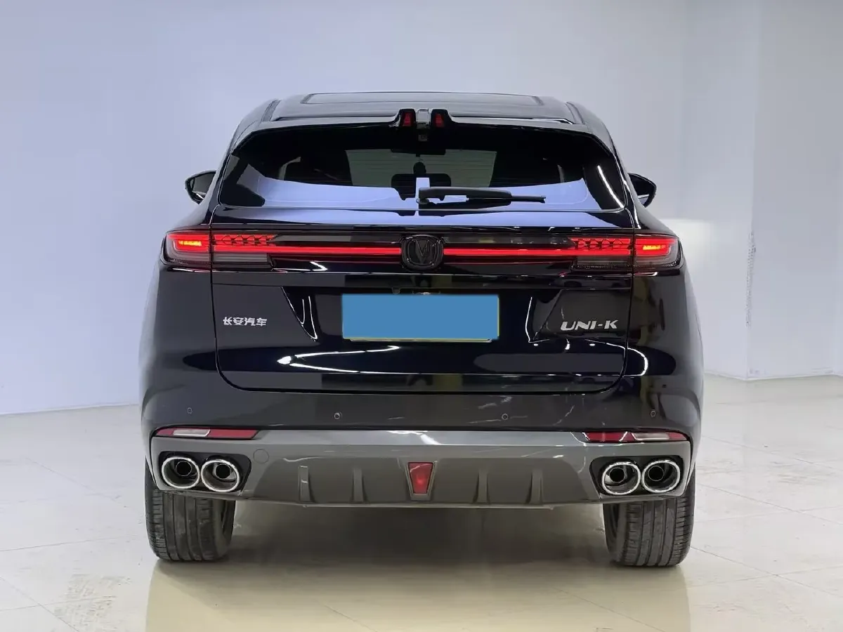 2021 ChangAn UNI-K 2.0T 233HP L4 8AT,autocango,china used car exporter,china ev exporter,chinese used car exporter,chinese used ev exporter