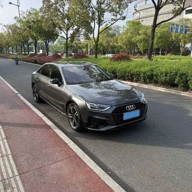 2022 Audi A4L 2.0T 190HP L4 7DCT,autocango,china used car exporter,china ev exporter,chinese used car exporter,chinese used ev exporter