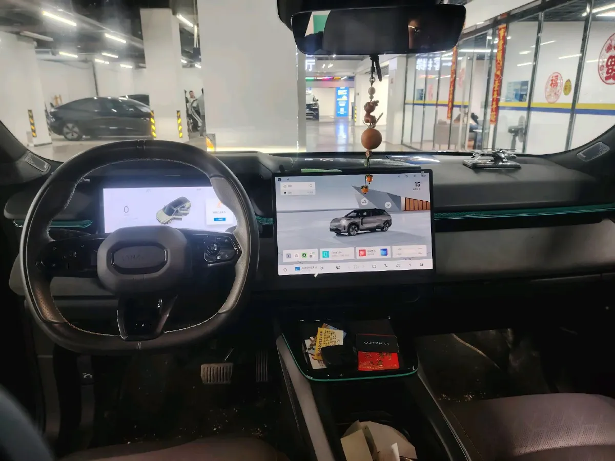 2023 LYNK&CO 08 EM-P 1.5T 163HP L4 3DHT PHEV 21.2KWH,autocango,china used car exporter,china ev exporter,chinese used car exporter,chinese used ev exporter