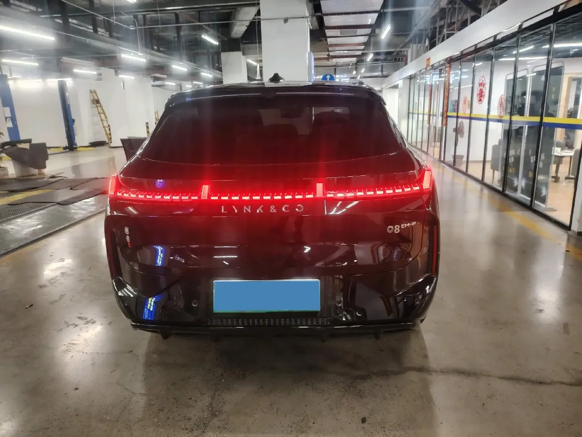 2023 LYNK&CO 08 EM-P 1.5T 163HP L4 3DHT PHEV 21.2KWH,autocango,china used car exporter,china ev exporter,chinese used car exporter,chinese used ev exporter