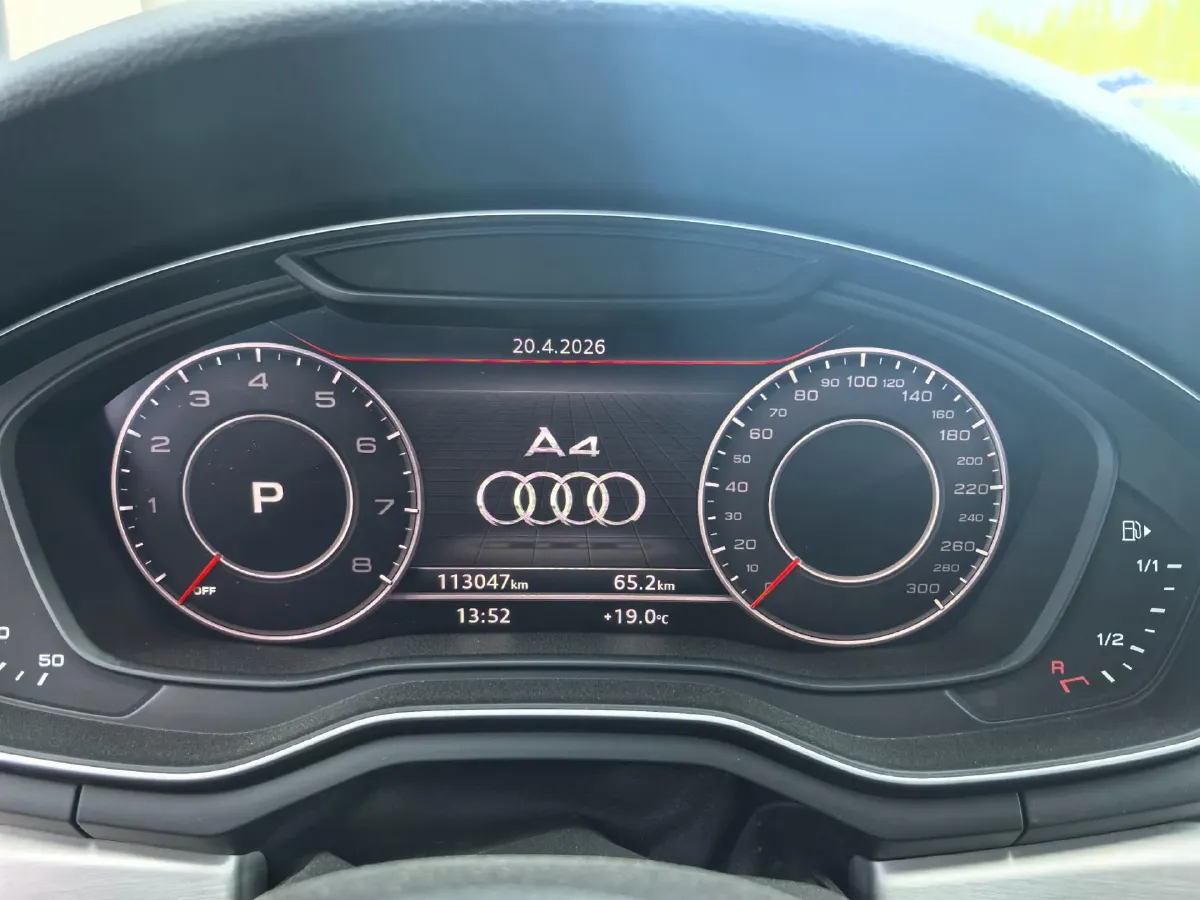 2020 Audi A4 2.0T 190HP L4 7DCT,autocango,china used car exporter,china ev exporter,chinese used car exporter,chinese used ev exporter