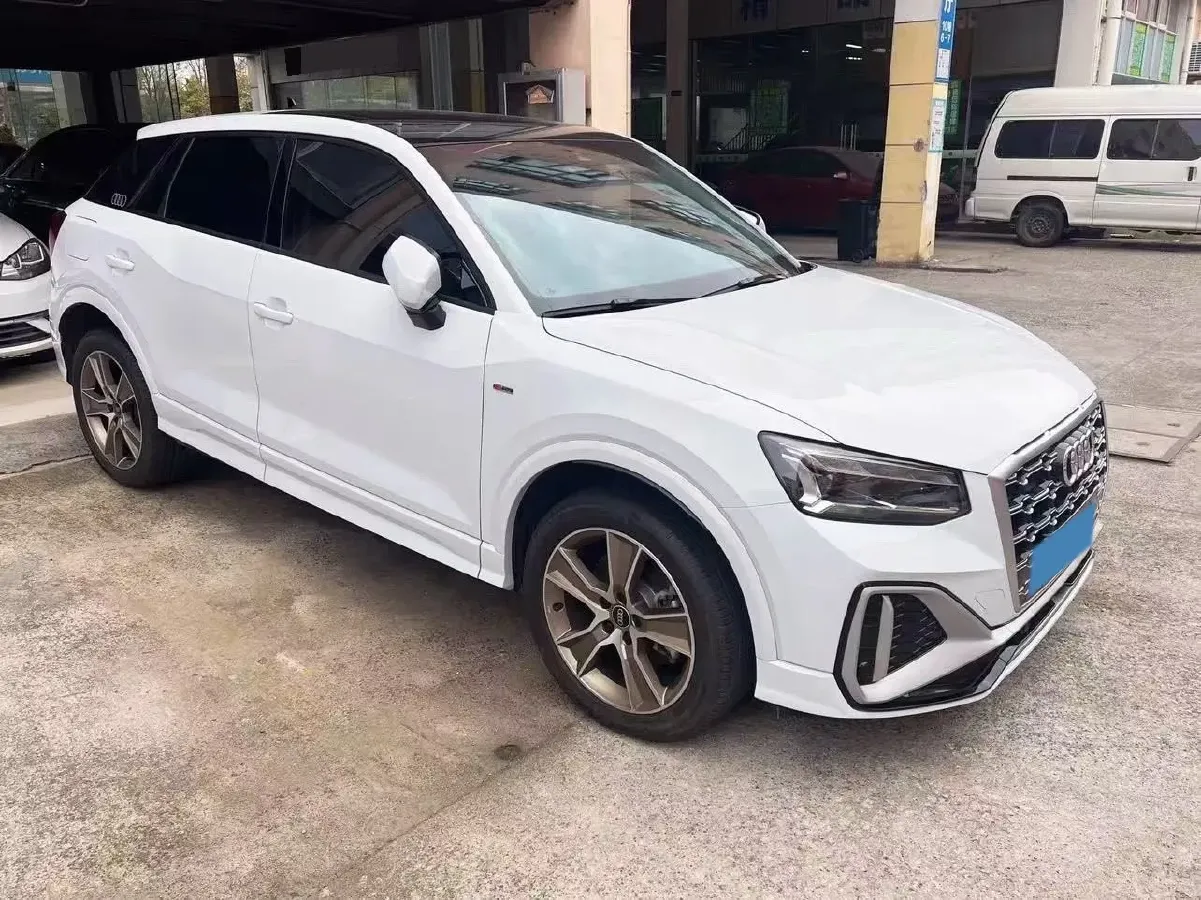 2023 Audi Q2L 1.5T 160HP L4 7DCT,autocango,china used car exporter,china ev exporter,chinese used car exporter,chinese used ev exporter