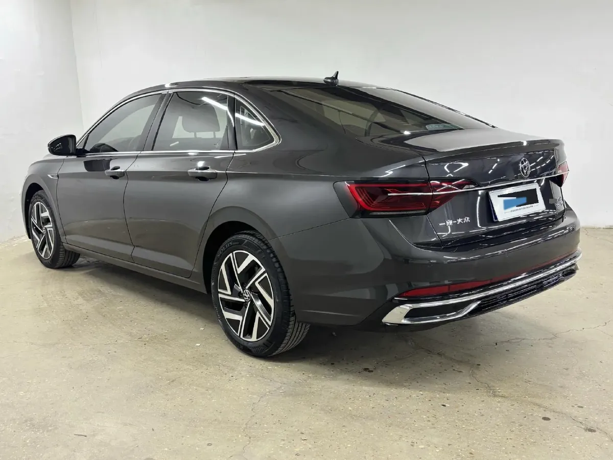 2023 Volkswagen Sagitar 1.4T 150HP L4 7DCT,autocango,china used car exporter,china ev exporter,chinese used car exporter,chinese used ev exporter