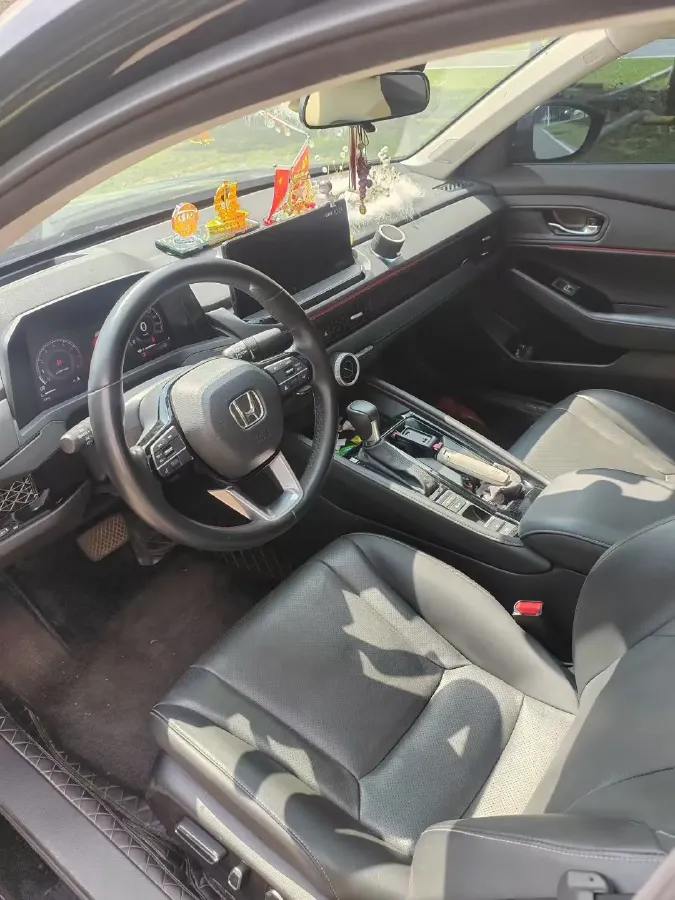 2023 Honda Accord 1.5T 192HP L4 CVT,autocango,china used car exporter,china ev exporter,chinese used car exporter,chinese used ev exporter