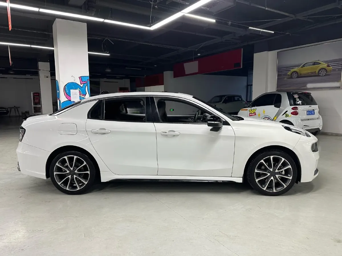 2020 LYNK&CO 03 1.5T 180HP L3 7DCT,autocango,china used car exporter,china ev exporter,chinese used car exporter,chinese used ev exporter