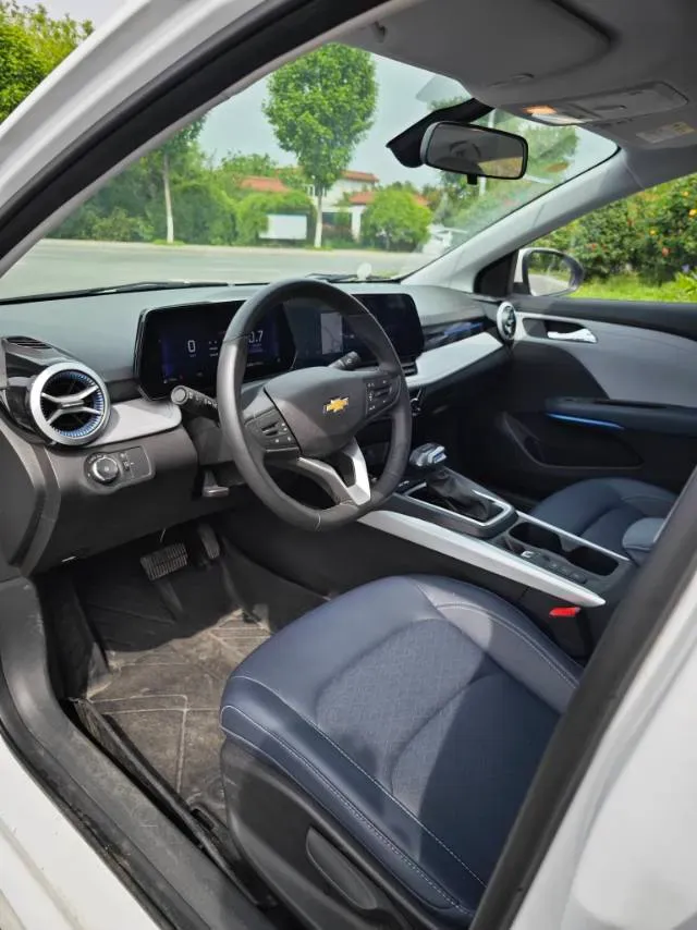 2024 Chevrolet Monza 1.5L 113HP L4 6DCT,autocango,china used car exporter,china ev exporter,chinese used car exporter,chinese used ev exporter