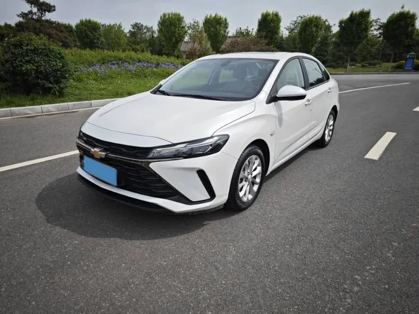 2024 Chevrolet Monza 1.5L 113HP L4 6DCT,autocango,china used car exporter,china ev exporter,chinese used car exporter,chinese used ev exporter