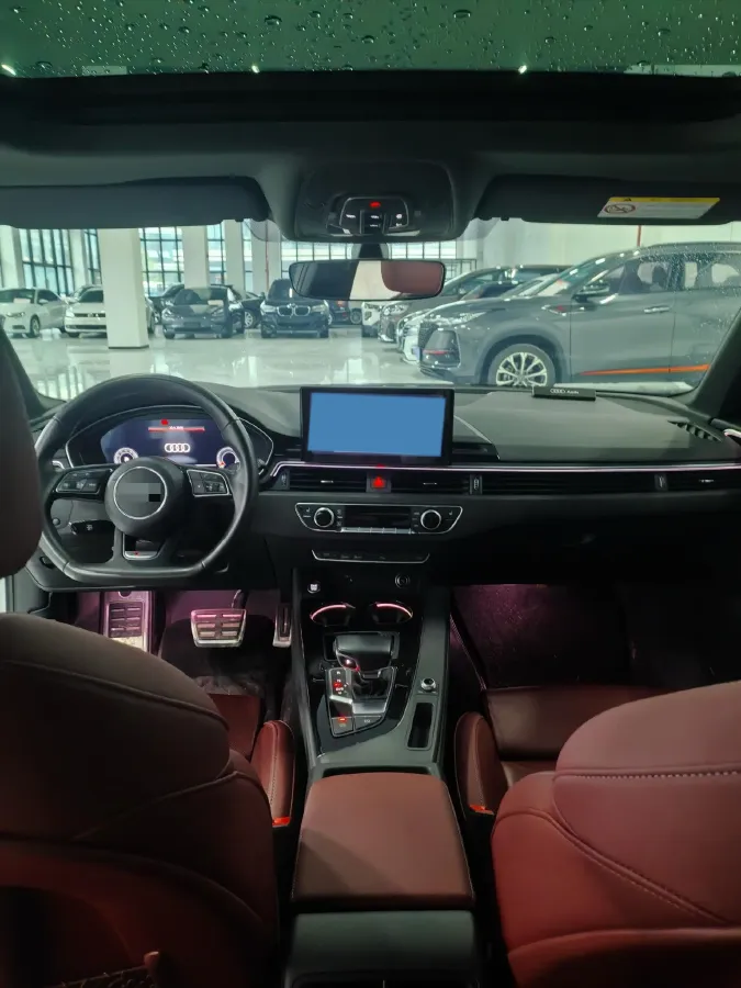 2023 Audi A4L 2.0T 190HP L4 7DCT,autocango,china used car exporter,china ev exporter,chinese used car exporter,chinese used ev exporter