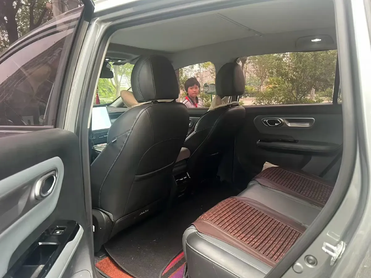 2023 Everus VE-1 BEV 61.3KWH,autocango,china used car exporter,china ev exporter,chinese used car exporter,chinese used ev exporter