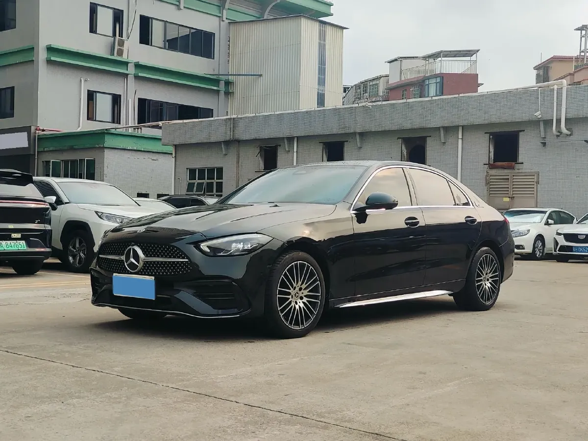 2025 Mercedes-Benz C Class 1.5T 204HP L4 9AT,autocango,china used car exporter,china ev exporter,chinese used car exporter,chinese used ev exporter
