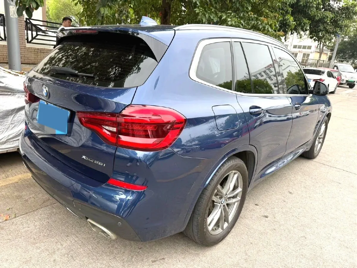 2021 BMW X3 2.0T 184HP L4 8AT,autocango,china used car exporter,china ev exporter,chinese used car exporter,chinese used ev exporter