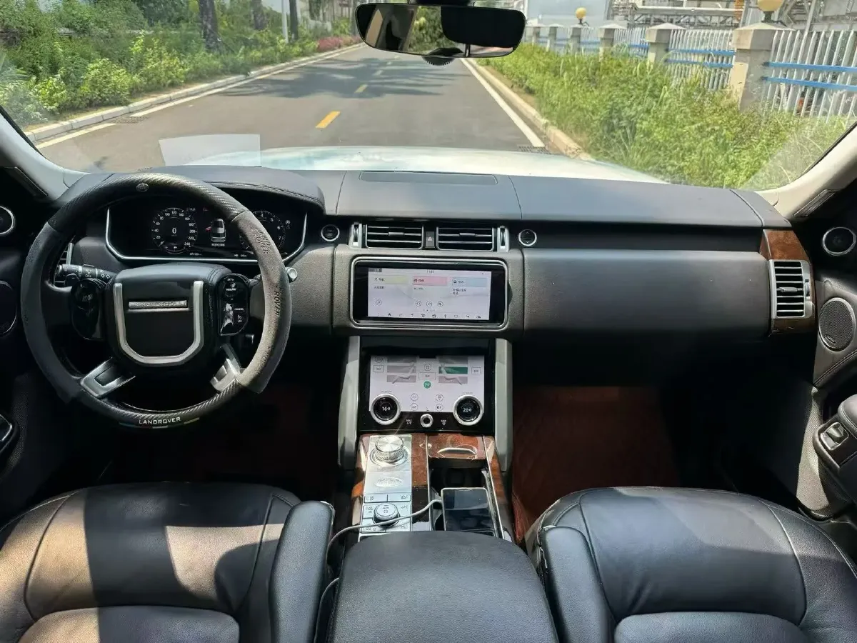 2022 Land Rover Range Rover 3.0T 360HP L6 8AT,autocango,china used car exporter,china ev exporter,chinese used car exporter,chinese used ev exporter