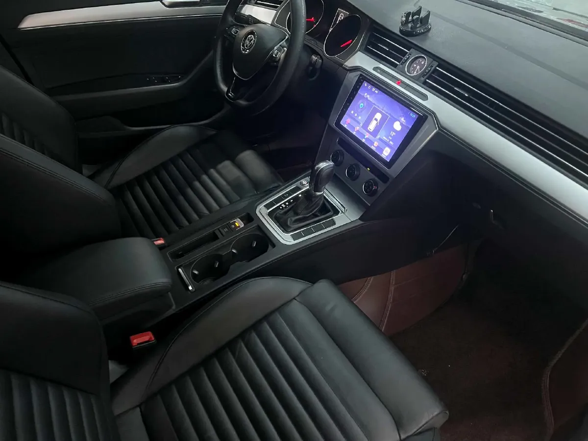 2019 Citroen C6 1.6T 170HP L4 6AT,autocango,china used car exporter,china ev exporter,chinese used car exporter,chinese used ev exporter