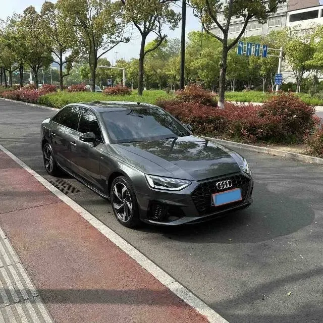 2023 Audi A4L 2.0T 190HP L4 7DCT,autocango,china used car exporter,china ev exporter,chinese used car exporter,chinese used ev exporter