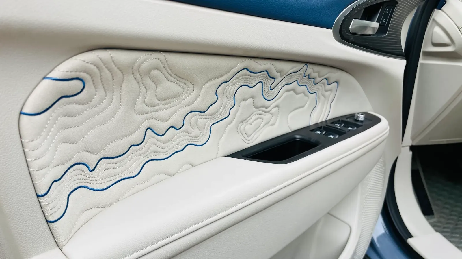 2022 Ora FunkyCat GT BEV 47.8KWH,autocango,china used car exporter,china ev exporter,chinese used car exporter,chinese used ev exporter