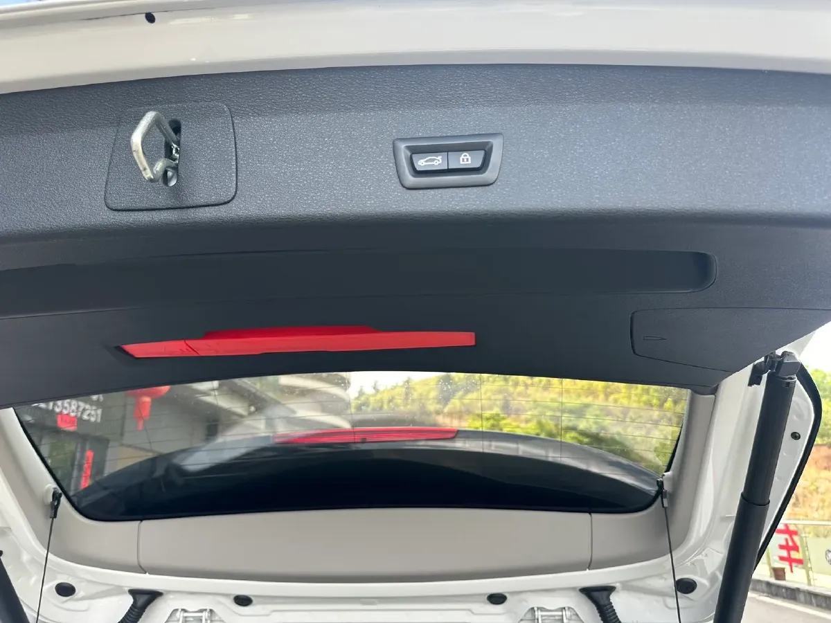 2020 BMW X1 1.5T 140HP L3 7DCT,autocango,china used car exporter,china ev exporter,chinese used car exporter,chinese used ev exporter