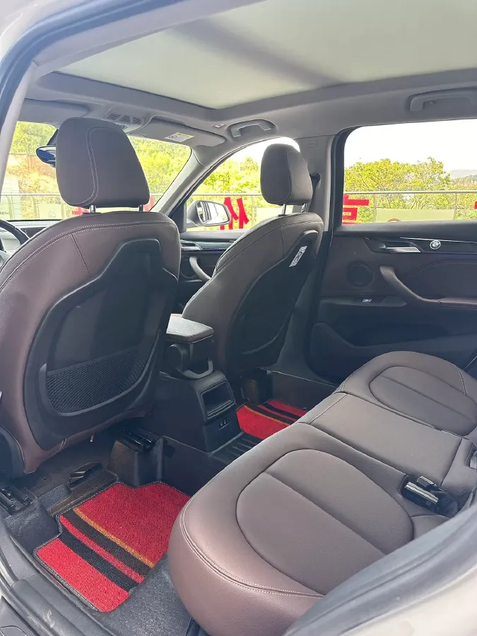 2020 BMW X1 1.5T 140HP L3 7DCT,autocango,china used car exporter,china ev exporter,chinese used car exporter,chinese used ev exporter