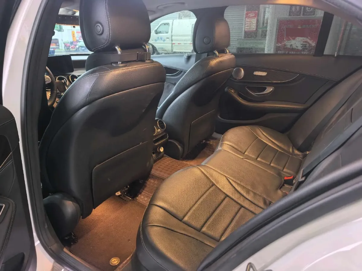 2020 Mercedes-Benz C Class 1.5T 184HP L4 9AT,autocango,china used car exporter,china ev exporter,chinese used car exporter,chinese used ev exporter