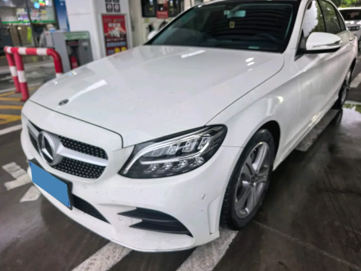 2020 Mercedes-Benz C Class 1.5T 184HP L4 9AT,autocango,china used car exporter,china ev exporter,chinese used car exporter,chinese used ev exporter