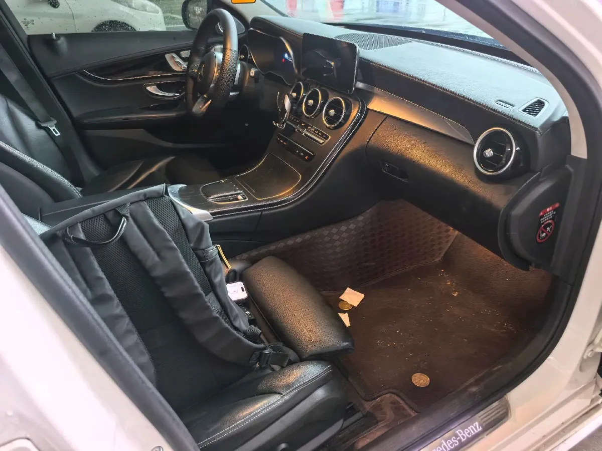 2020 Mercedes-Benz C Class 1.5T 184HP L4 9AT,autocango,china used car exporter,china ev exporter,chinese used car exporter,chinese used ev exporter