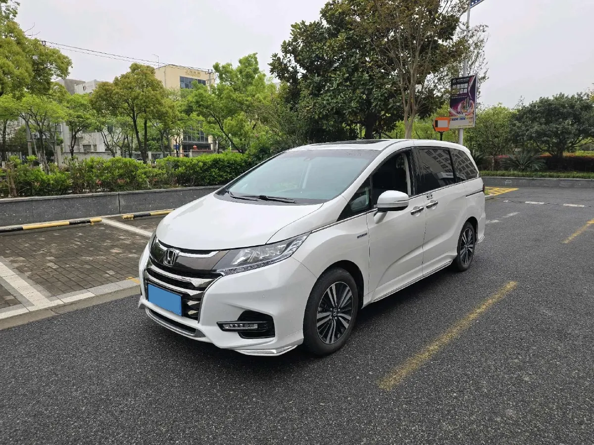 2021 Honda Odyssey 2.0L 146HP L4 E-CVT Hybrid,autocango,china used car exporter,china ev exporter,chinese used car exporter,chinese used ev exporter