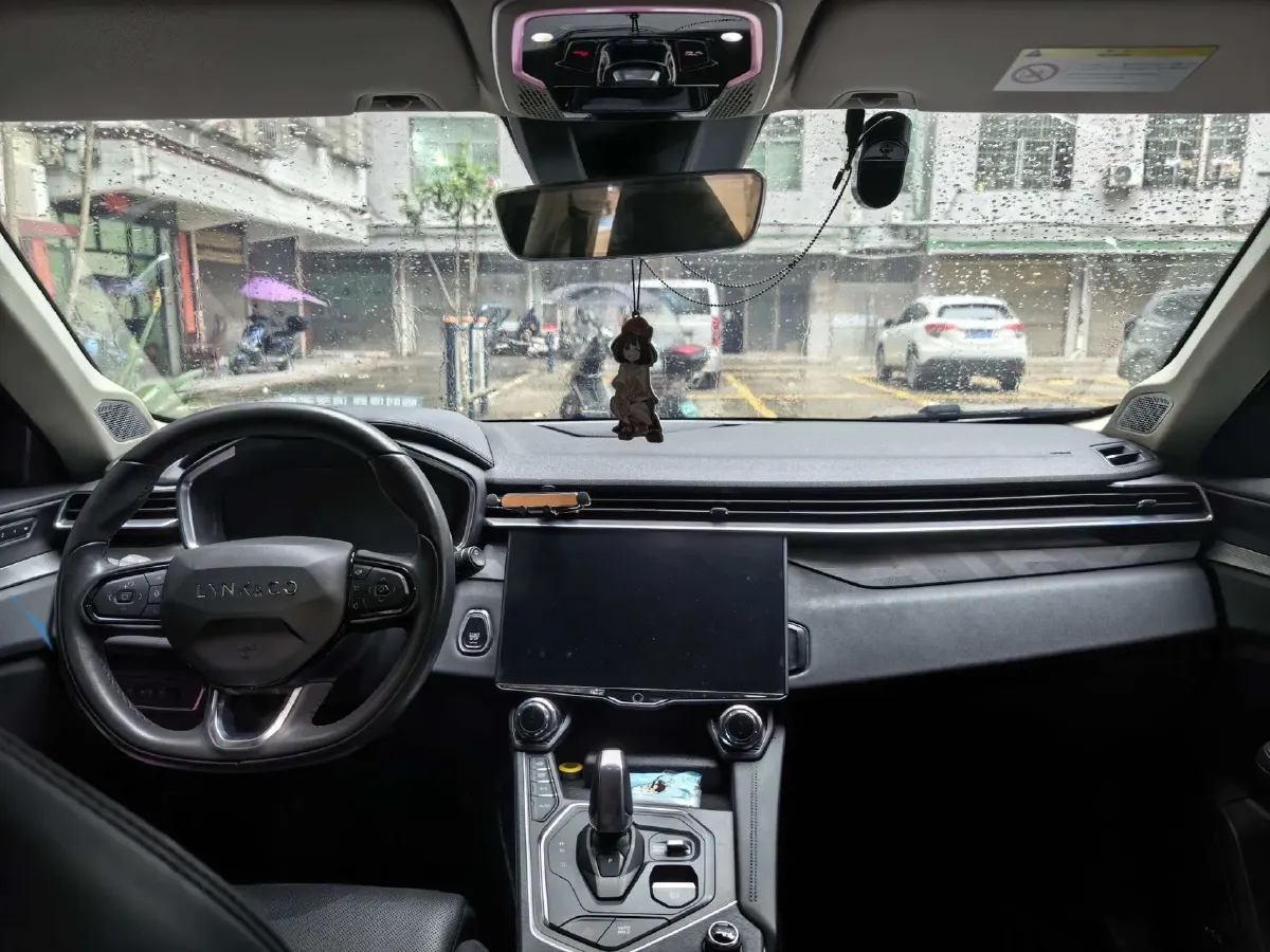 2021 LYNK&CO 01 2.0T 218HP L4 8AT,autocango,china used car exporter,china ev exporter,chinese used car exporter,chinese used ev exporter