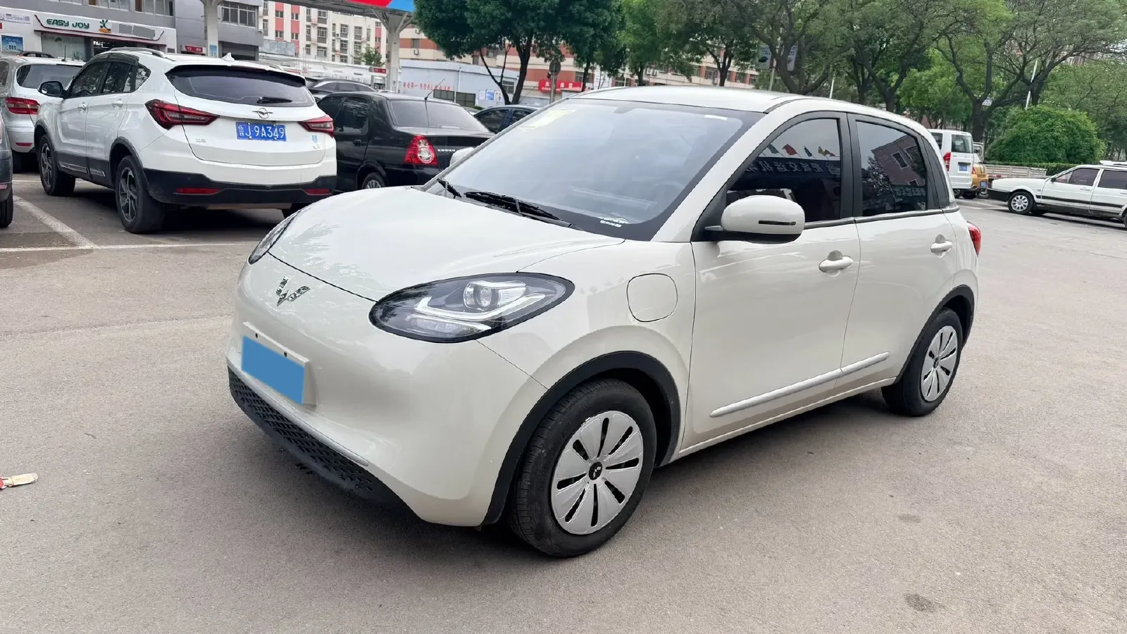 2023 WuLing BinGuo BEV 31.9KWH,autocango,china used car exporter,china ev exporter,chinese used car exporter,chinese used ev exporter