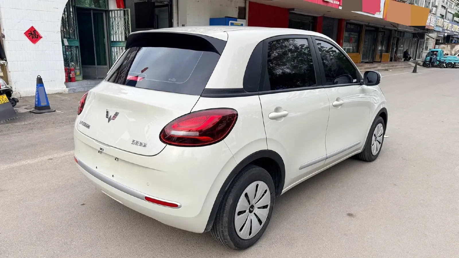 2023 WuLing BinGuo BEV 31.9KWH,autocango,china used car exporter,china ev exporter,chinese used car exporter,chinese used ev exporter