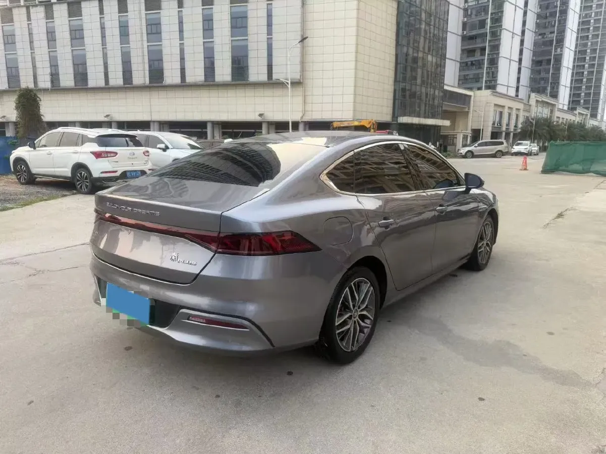 2021 Haval F7 1.5T 169HP L4 7DCT,autocango,china used car exporter,china ev exporter,chinese used car exporter,chinese used ev exporter