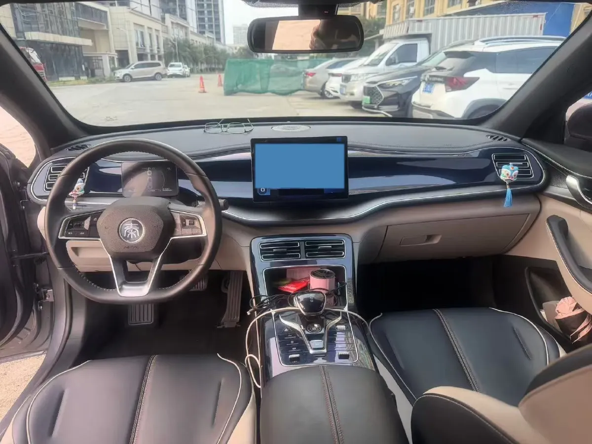 2021 Haval F7 1.5T 169HP L4 7DCT,autocango,china used car exporter,china ev exporter,chinese used car exporter,chinese used ev exporter