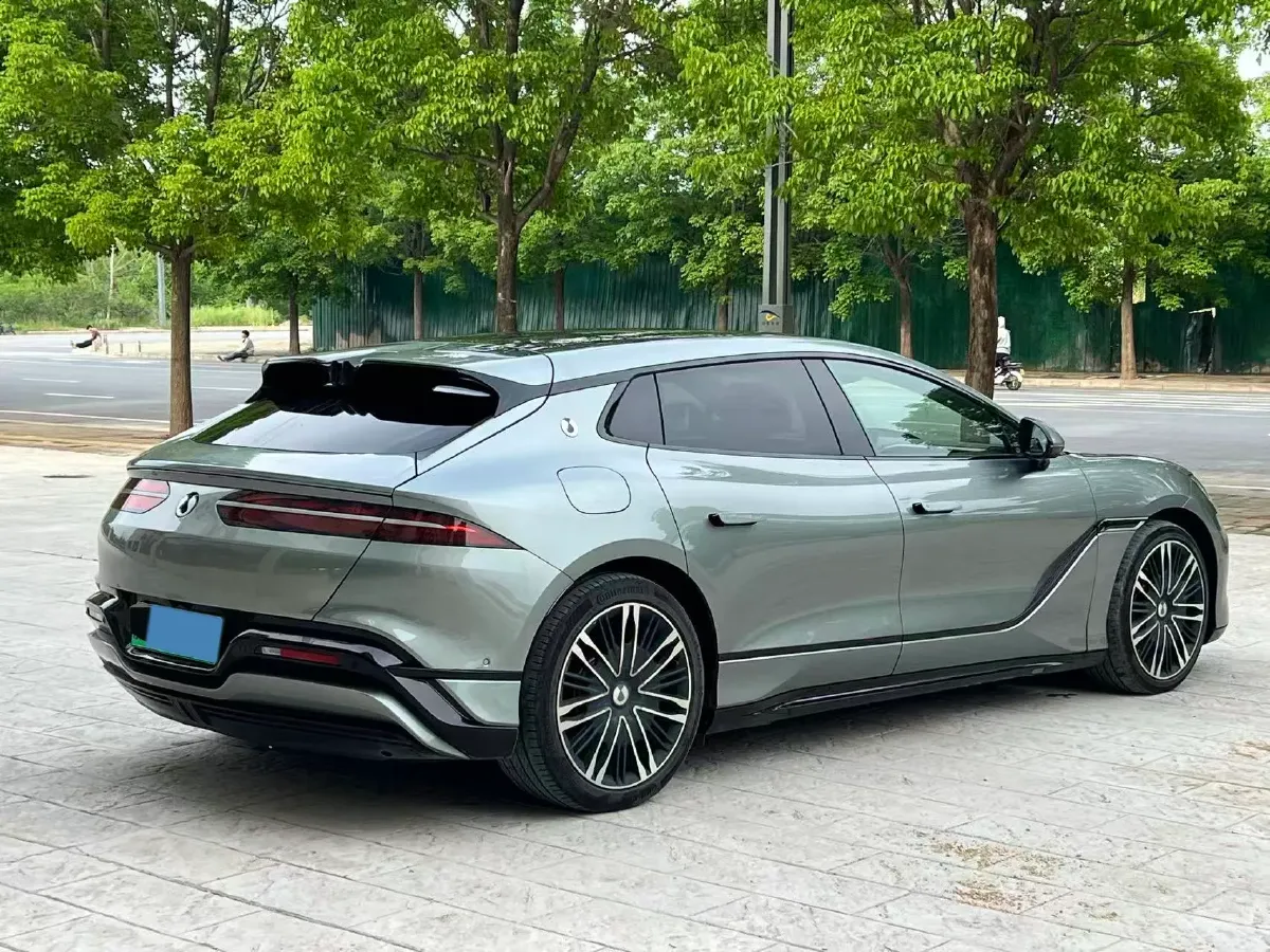 2024 Denza DenzaZ9GT 2.0T 207HP L4 E-CVT PHEV 38.5KWH,autocango,china used car exporter,china ev exporter,chinese used car exporter,chinese used ev exporter