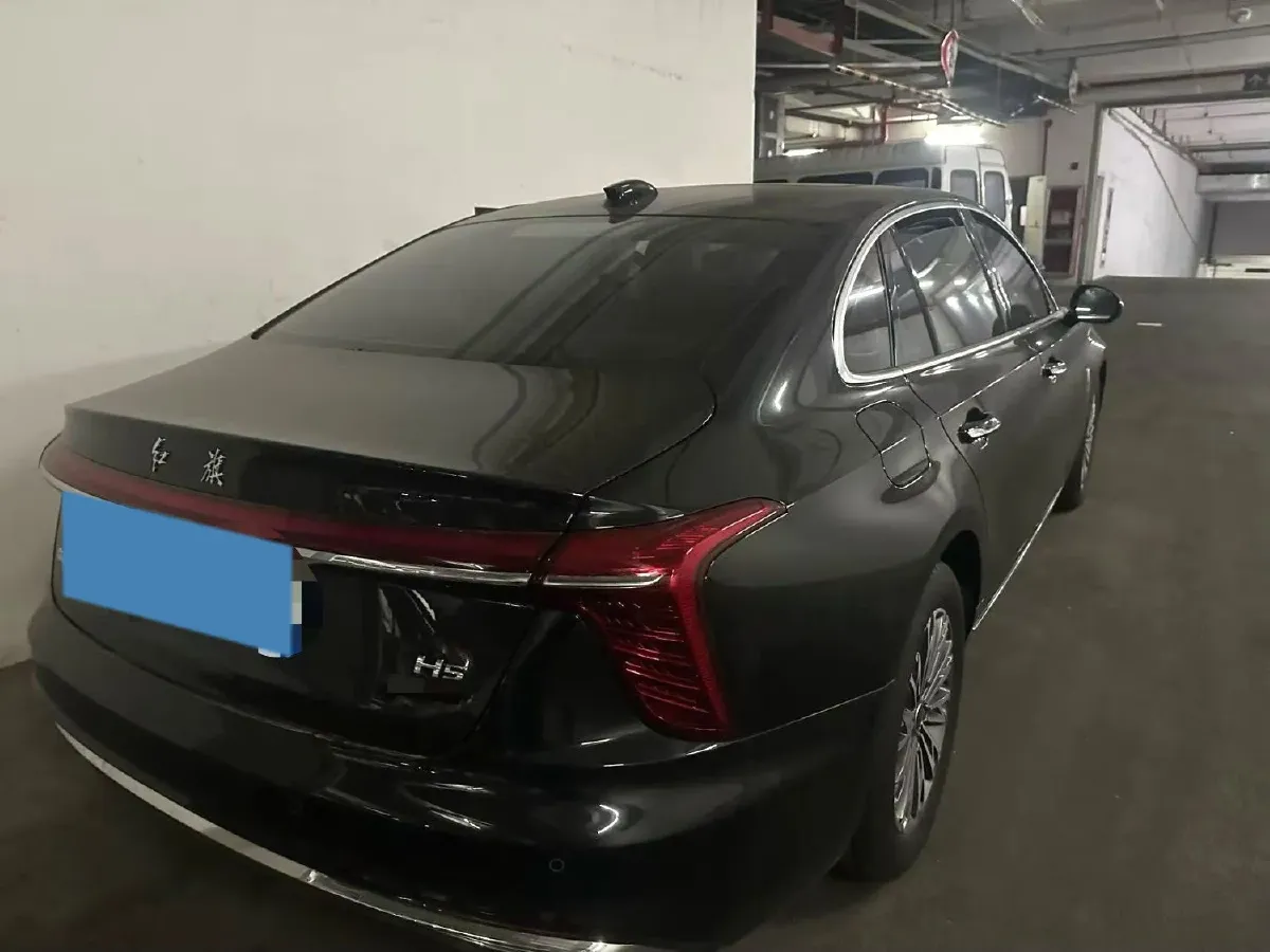 2025 HongQi H5 1.5T 169HP L4 7DCT,autocango,china used car exporter,china ev exporter,chinese used car exporter,chinese used ev exporter