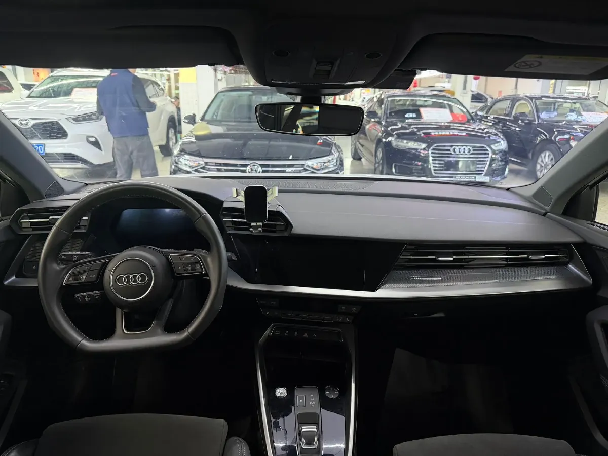 2021 Audi A3 1.4T 150HP L4 7DCT,autocango,china used car exporter,china ev exporter,chinese used car exporter,chinese used ev exporter