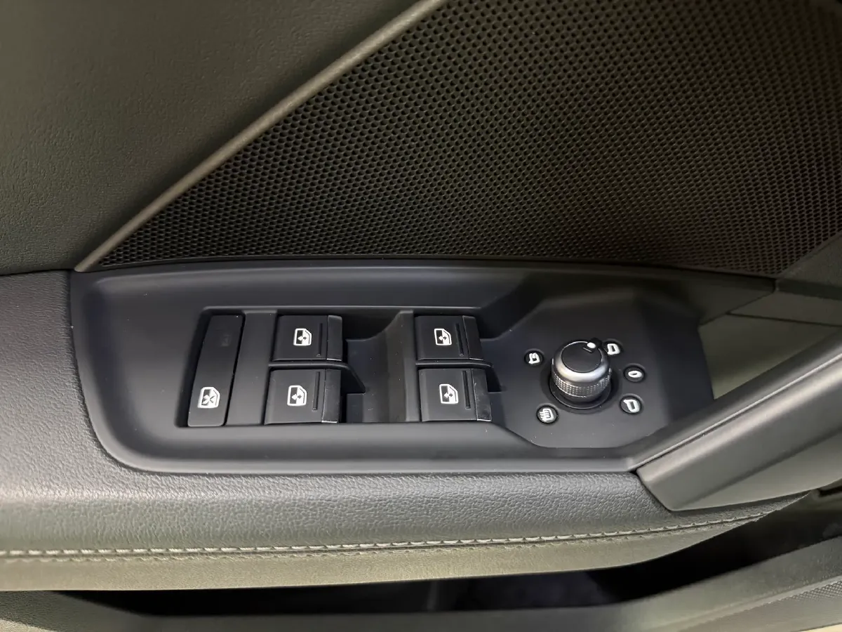 2021 Audi A3 1.4T 150HP L4 7DCT,autocango,china used car exporter,china ev exporter,chinese used car exporter,chinese used ev exporter