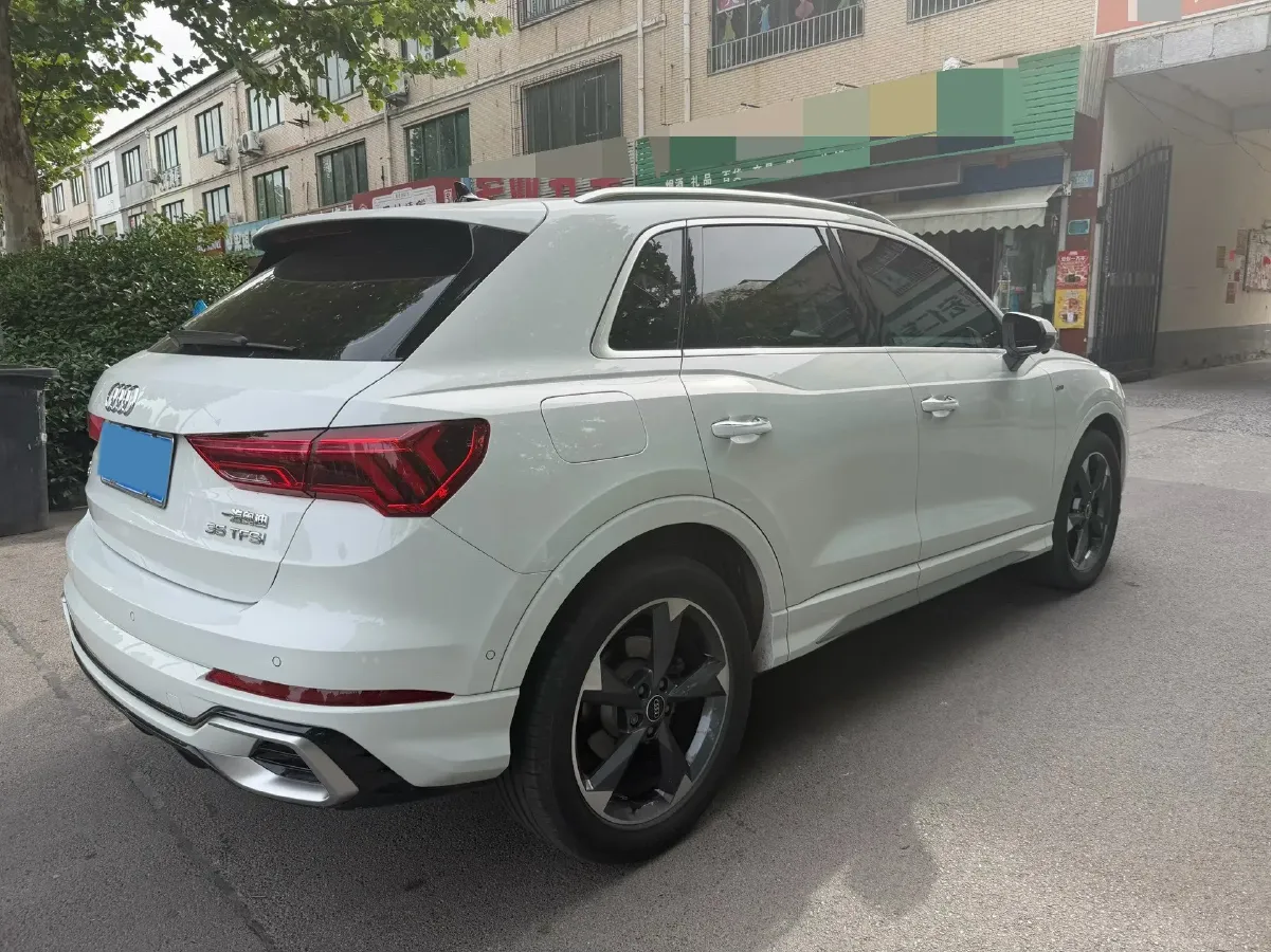 2023 Audi Q3 1.5T 160HP L4 7DCT,autocango,china used car exporter,china ev exporter,chinese used car exporter,chinese used ev exporter