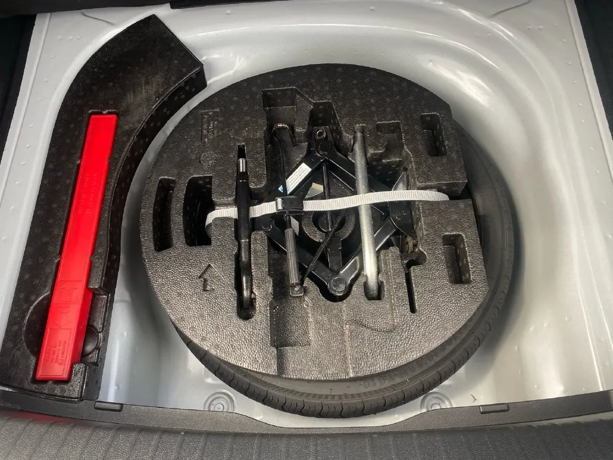 2023 Volkswagen Lamando 1.4T 150HP L4 7DCT,autocango,china used car exporter,china ev exporter,chinese used car exporter,chinese used ev exporter