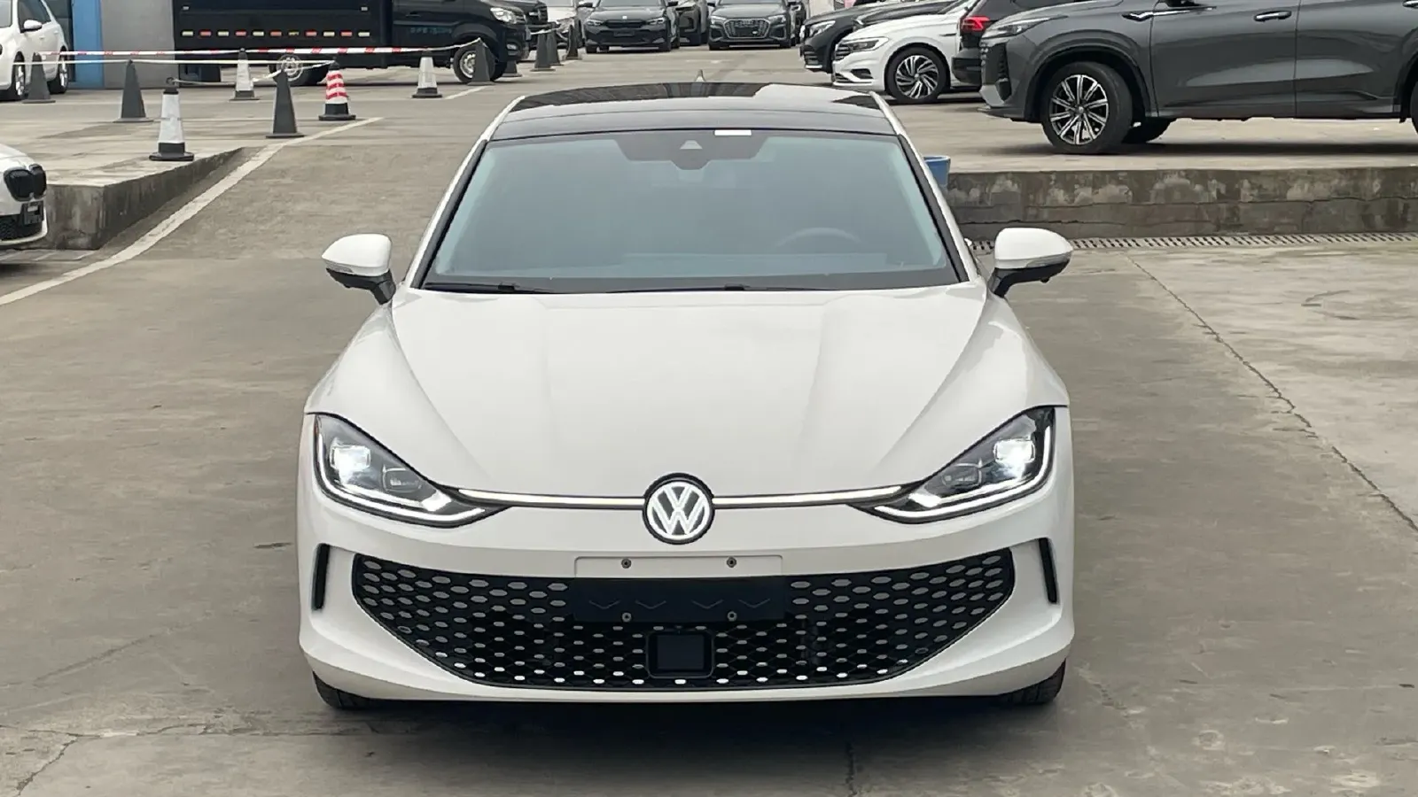 2023 Volkswagen Lamando 1.4T 150HP L4 7DCT,autocango,china used car exporter,china ev exporter,chinese used car exporter,chinese used ev exporter