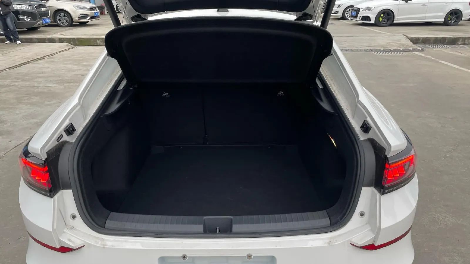 2023 Volkswagen Lamando 1.4T 150HP L4 7DCT,autocango,china used car exporter,china ev exporter,chinese used car exporter,chinese used ev exporter