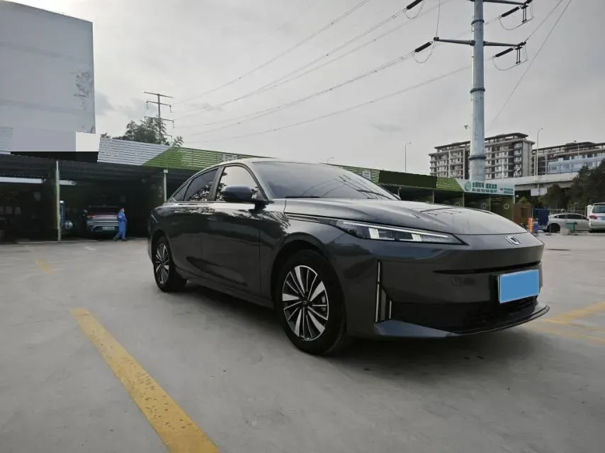 2024 ChangAn QiYuan A05 1.5L 110HP L4 E-CVT PHEV 9.07KWH,autocango,china used car exporter,china ev exporter,chinese used car exporter,chinese used ev exporter
