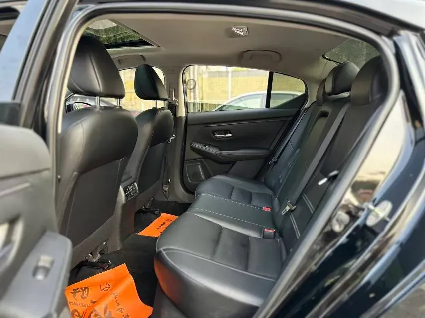 2021 Nissan Sylphy 1.6L 135HP L4 CVT,autocango,china used car exporter,china ev exporter,chinese used car exporter,chinese used ev exporter