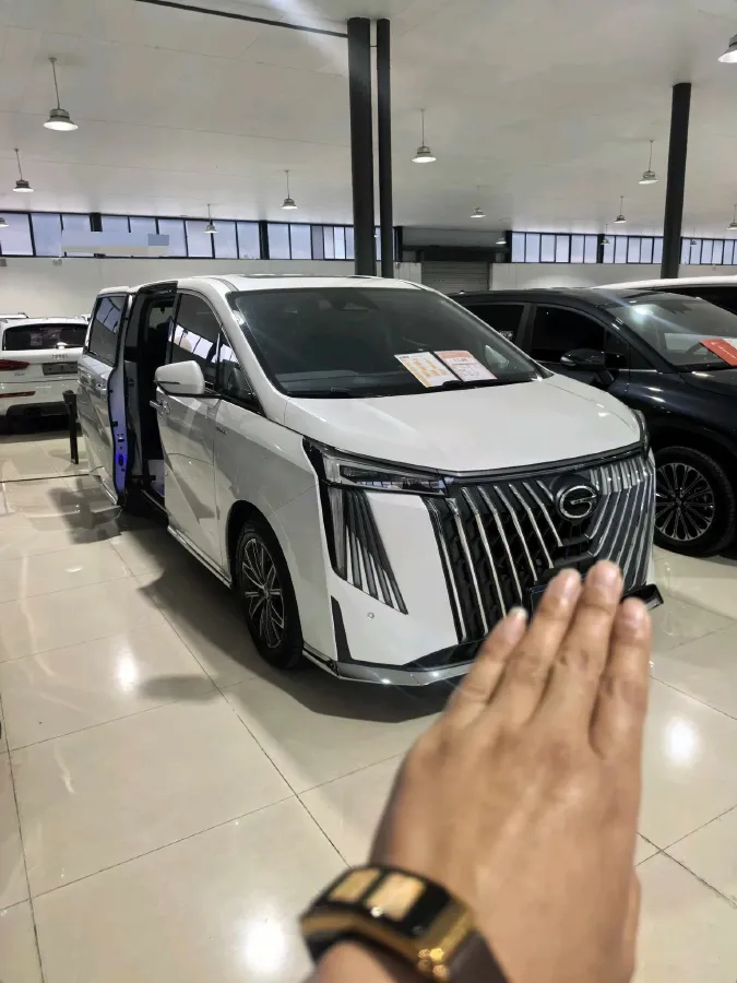 2024 GAC Trumpchi M8 2.0T 252HP L4 8AT,autocango,china used car exporter,china ev exporter,chinese used car exporter,chinese used ev exporter