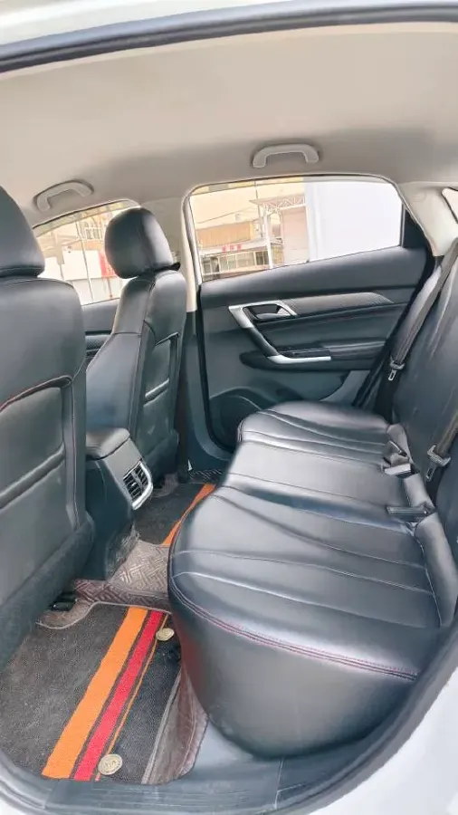 2022 ChangAn UNI-T 1.5T 188HP L4 7DCT,autocango,china used car exporter,china ev exporter,chinese used car exporter,chinese used ev exporter