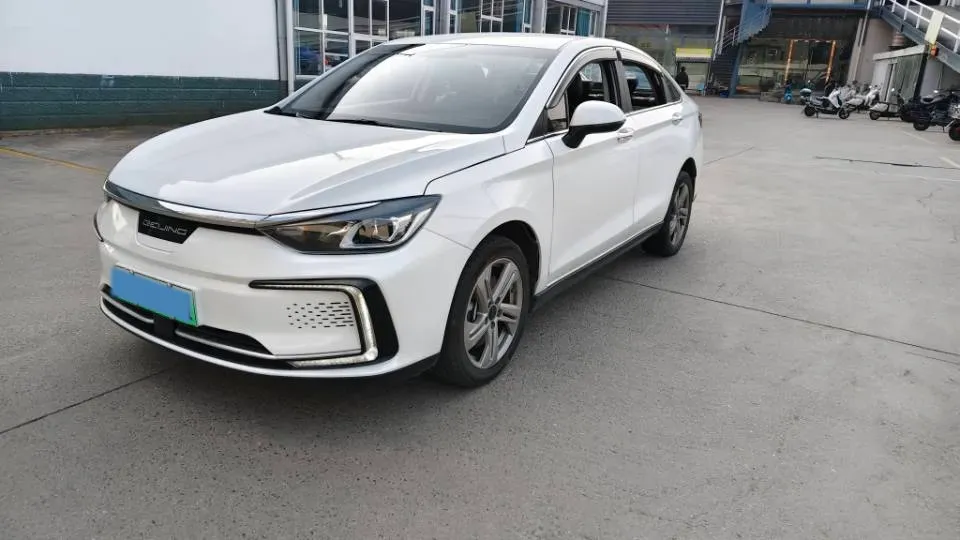 2022 ChangAn UNI-T 1.5T 188HP L4 7DCT,autocango,china used car exporter,china ev exporter,chinese used car exporter,chinese used ev exporter