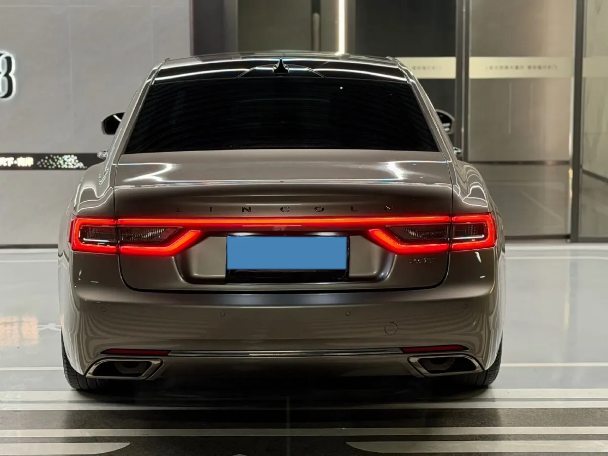 2018 Lincoln Continental 2.0T 261HP L4 6AT,autocango,china used car exporter,china ev exporter,chinese used car exporter,chinese used ev exporter