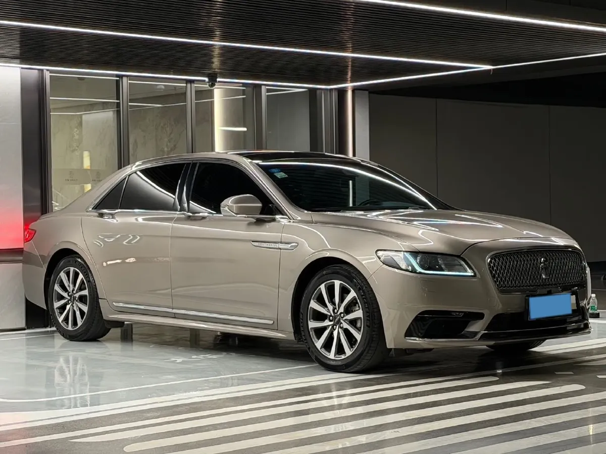 2018 Lincoln Continental 2.0T 261HP L4 6AT,autocango,china used car exporter,china ev exporter,chinese used car exporter,chinese used ev exporter